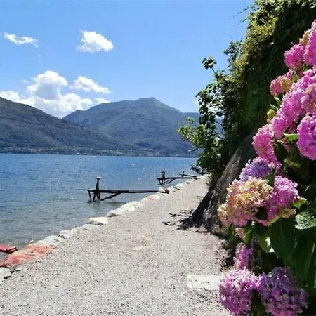 Nido Riva Cigno Apartment Pianello Del Lario